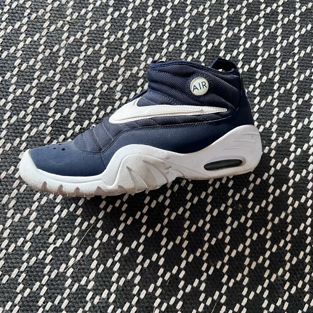 Nike Air Shake NDESTRUKT